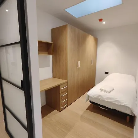 Апартаменты Apartamento Moderno Y Espacioso Con Parking K11 Аньорга-Лугарис