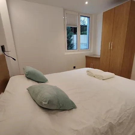 Апартаменты Apartamento Moderno Y Espacioso Con Parking K11 Аньорга-Лугарис